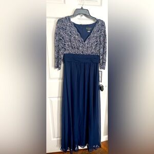 Jessica Howard MOB Dress